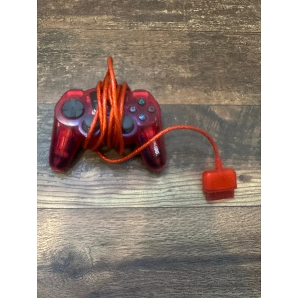 Mad Catz Dual‎ Force Game Controller Red Translucent Wired for PlayStation